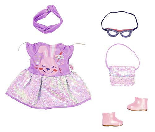 Zapf Creation 830796 BABY born Deluxe Happy Birthday Outfit 43 cm - lila Puppenkleid und Handtasche mit Glitzer-Wendepailletten, abnehmbaren lila Haarband, Maske und rosa Puppenschuhen