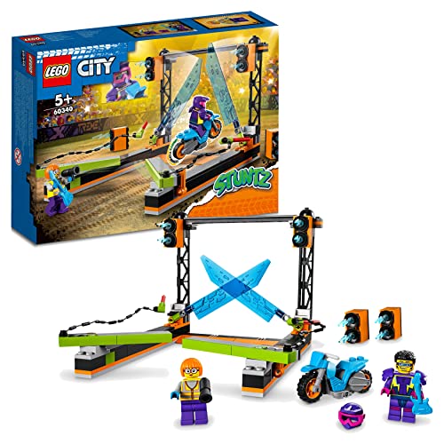 LEGO 60340 City Stuntz Hindernis-Stuntchallenge Set, inkl. Motorrad und 2 Stunt Racer Minifiguren, Action-Spielzeug für Kinder ab 5 Jahre